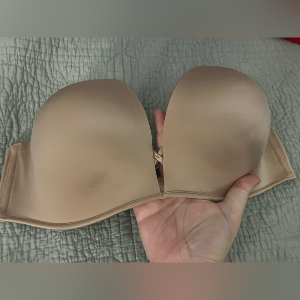 Victoria’s Secret multi way push up strapless bra, size 38C